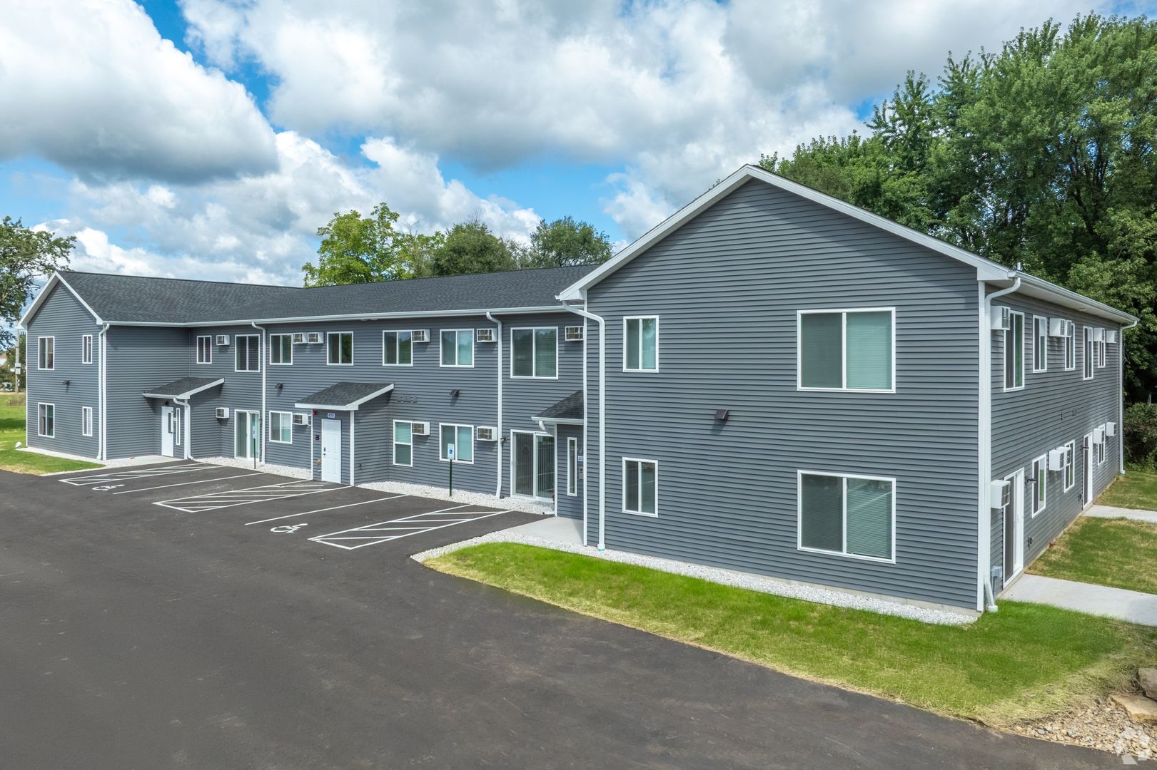 Rio Apartment: 470 Skare Rd