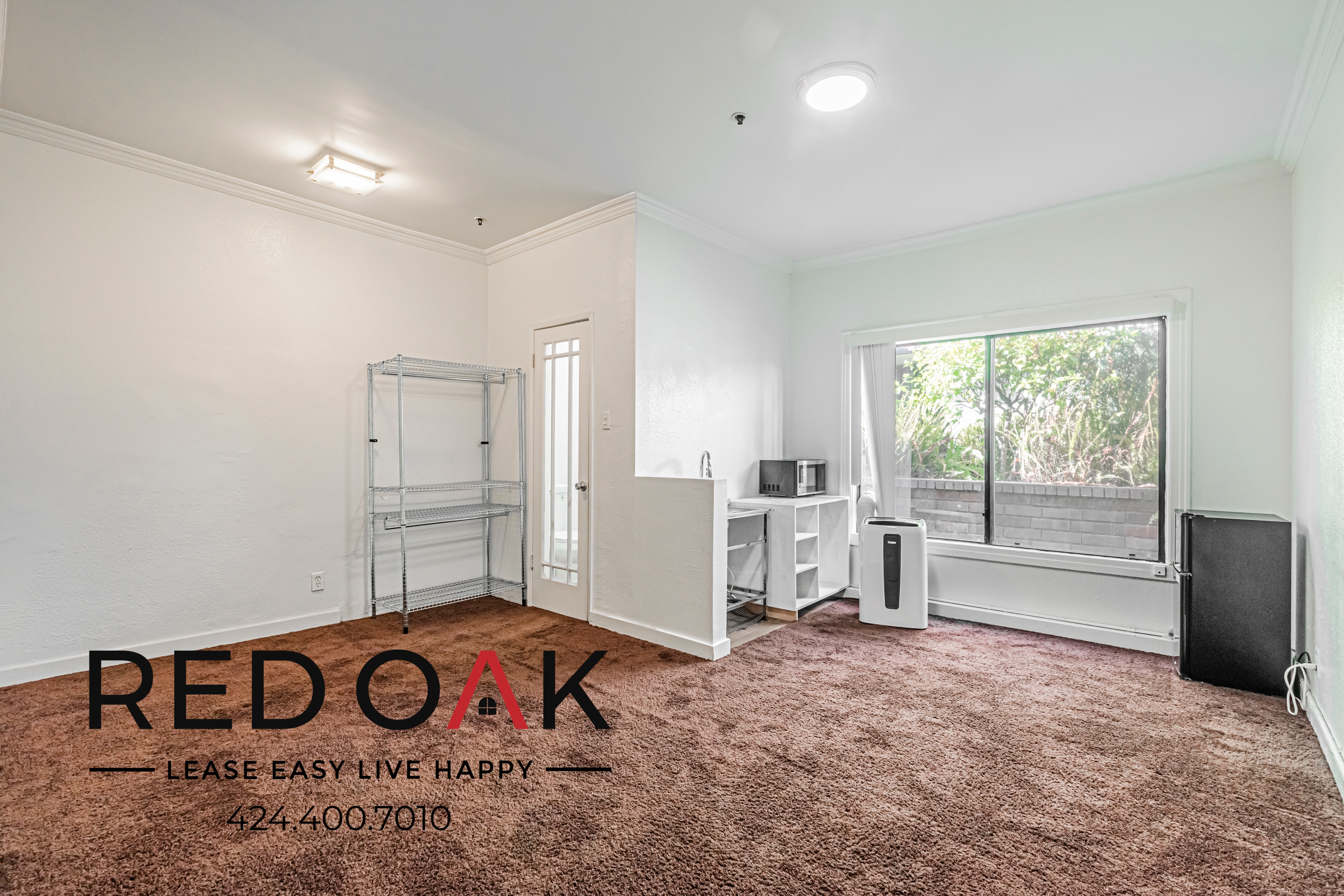 Glendale Condo: 224 N Maryland Ave