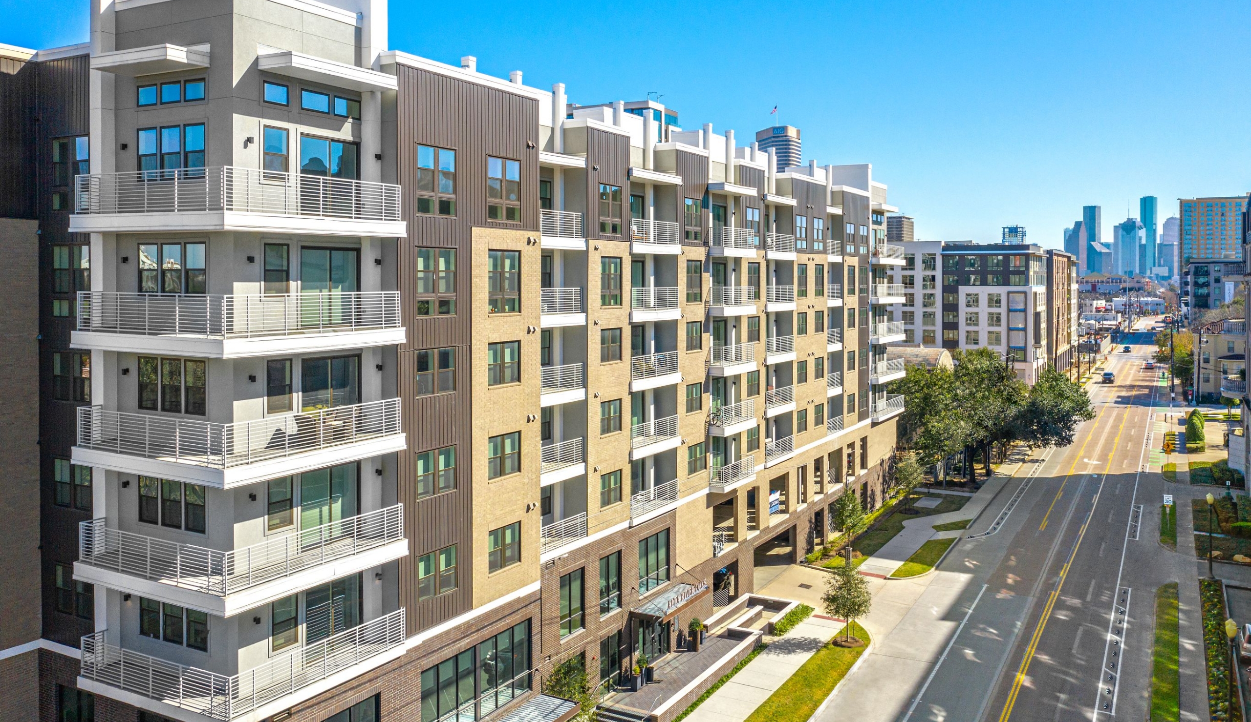 Houston Condo: 3638 W Dallas