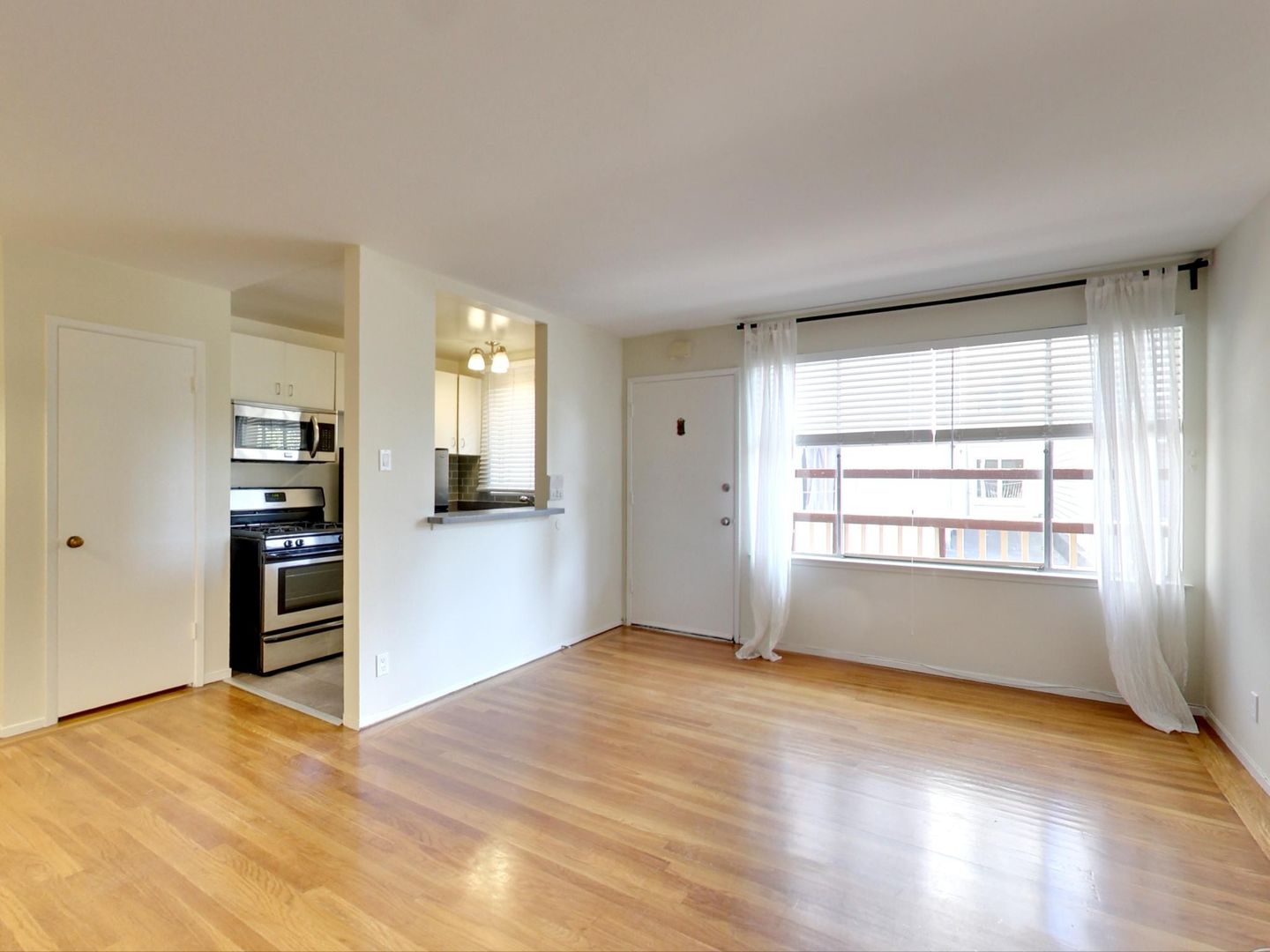 San Francisco Condo: 1220 Hayes Street