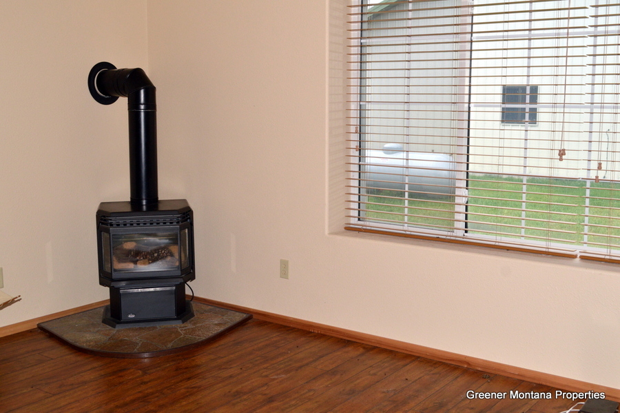 1589 US Hwy 93 S, Hamilton, MT 59840 Greener Montana Properties