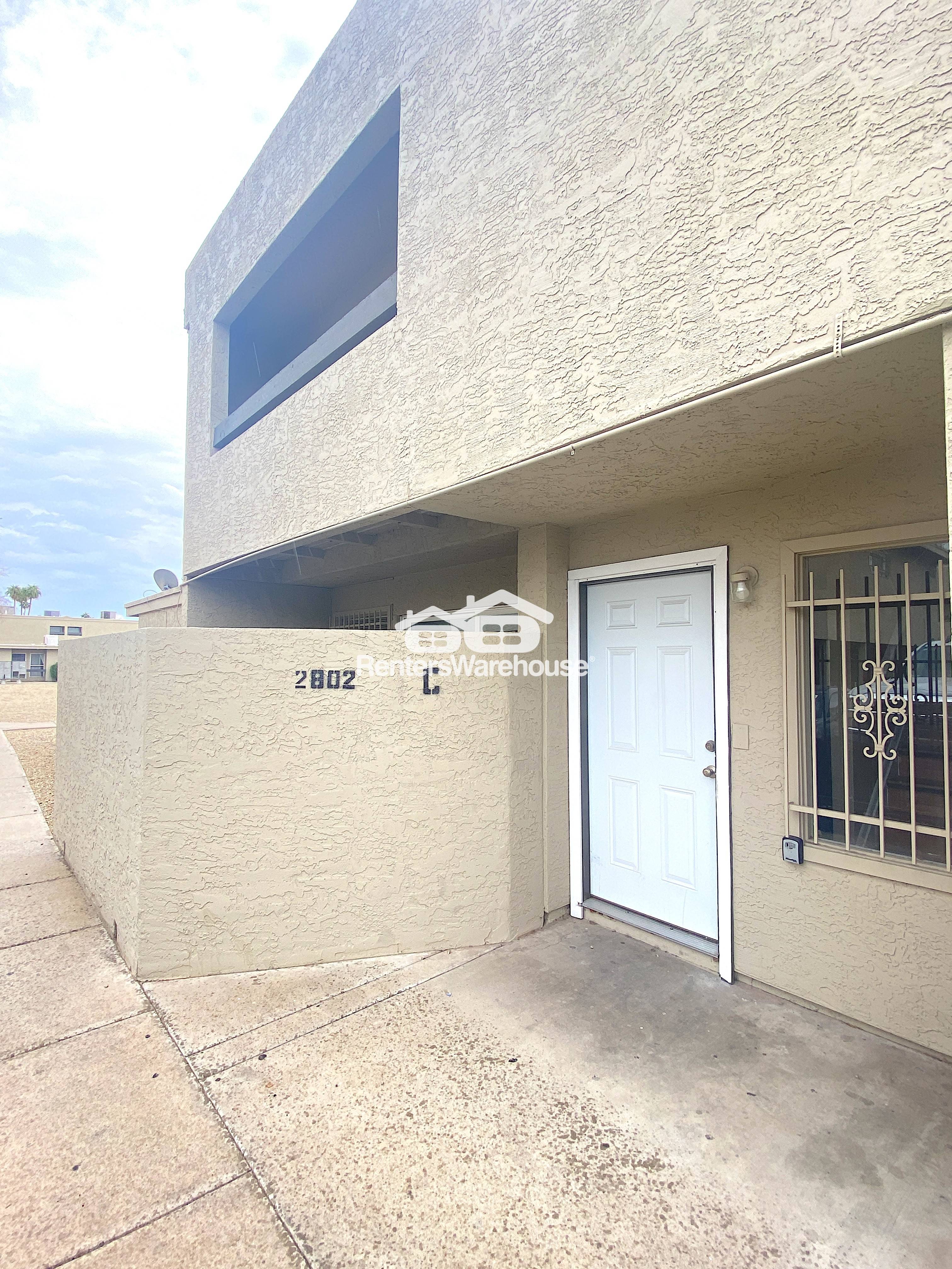 Phoenix Townhome: 2802 N 43rd Ave