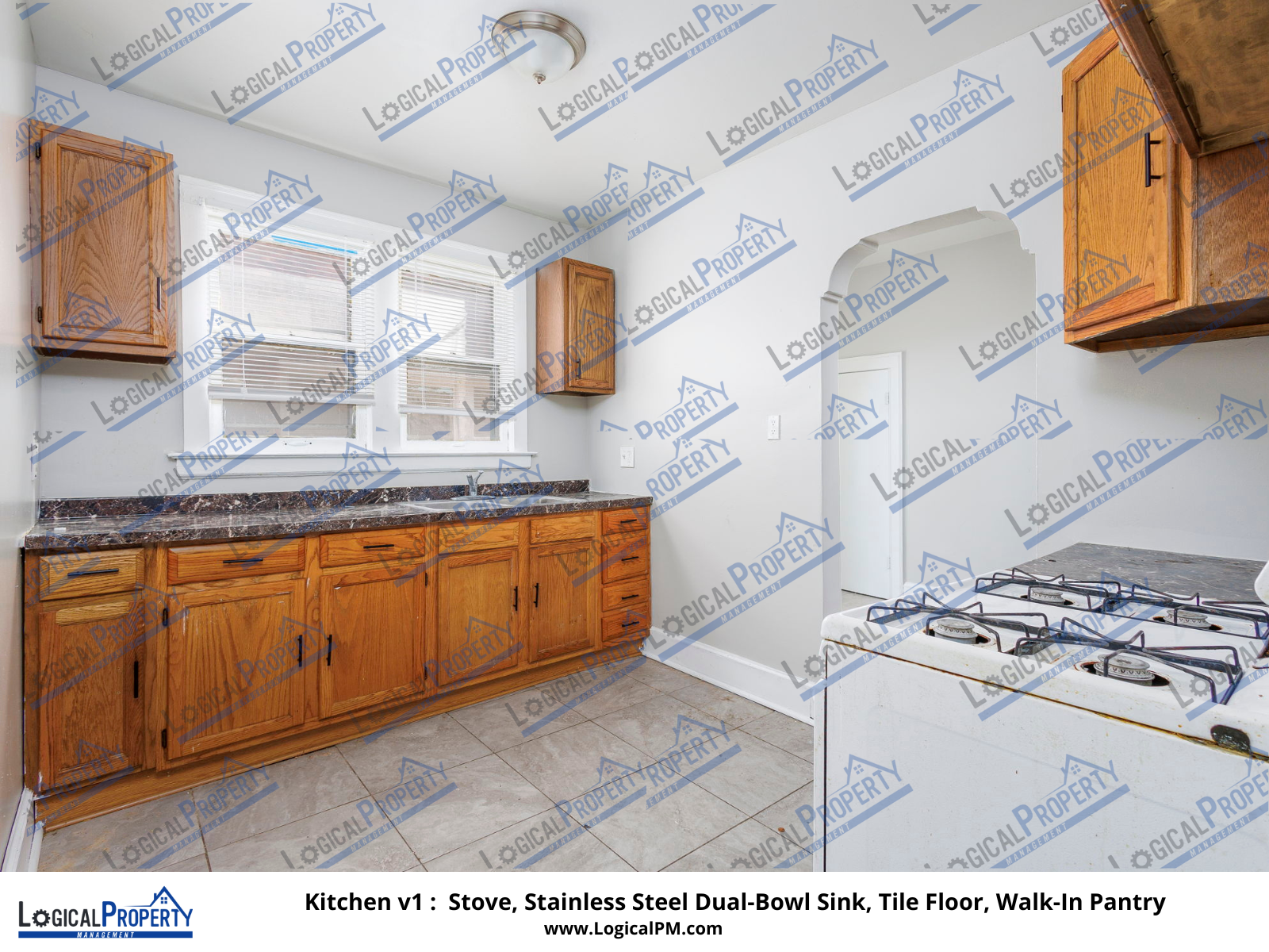 Detroit Condo: 2704 Webb St