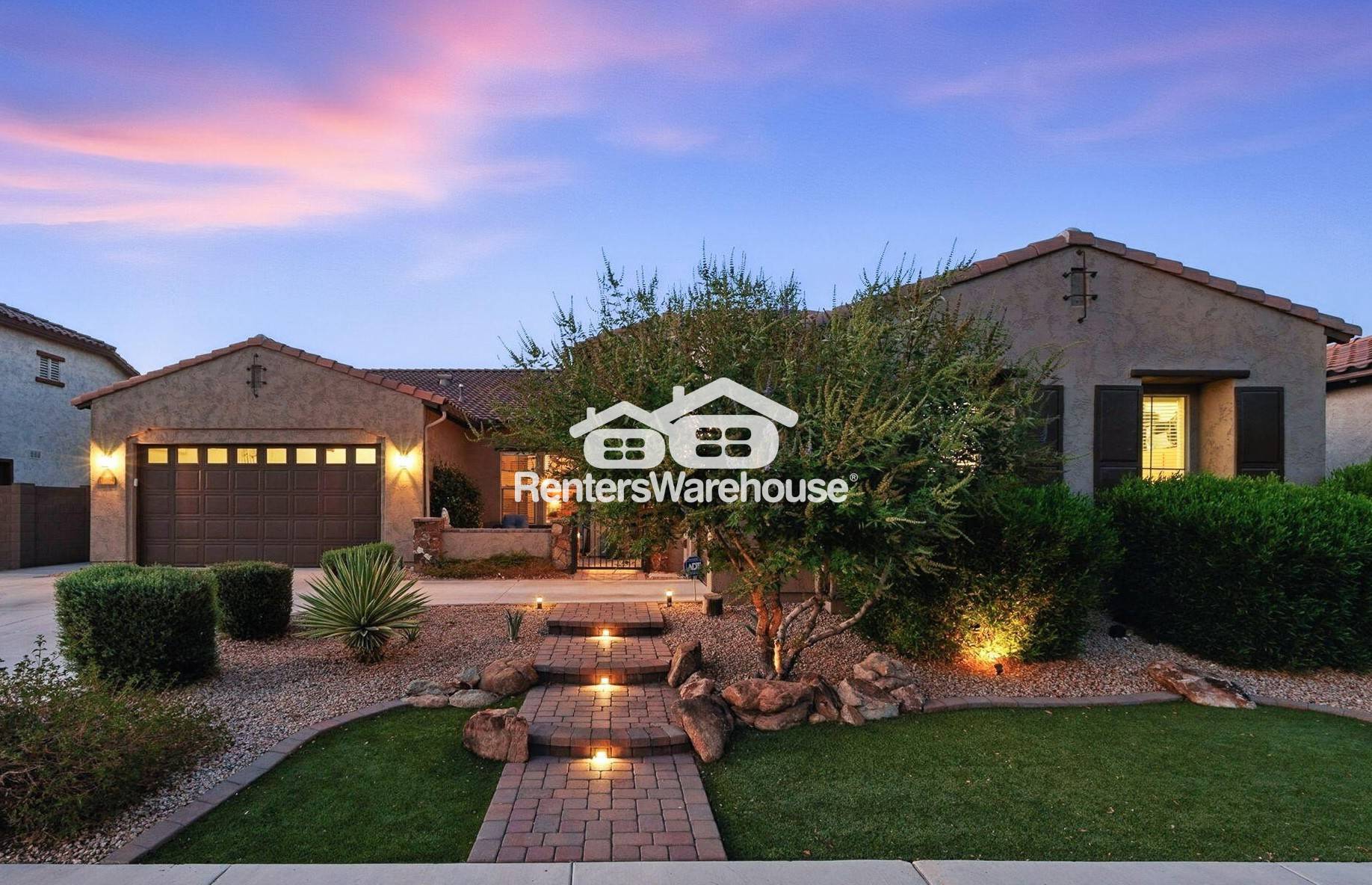 Queen Creek House: 19894 E Strawberry Dr