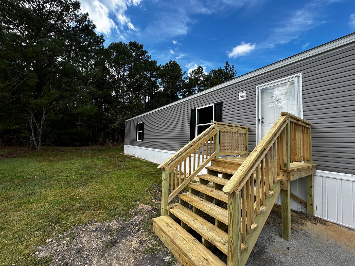 Hubert House: 127 Hubert Blvd