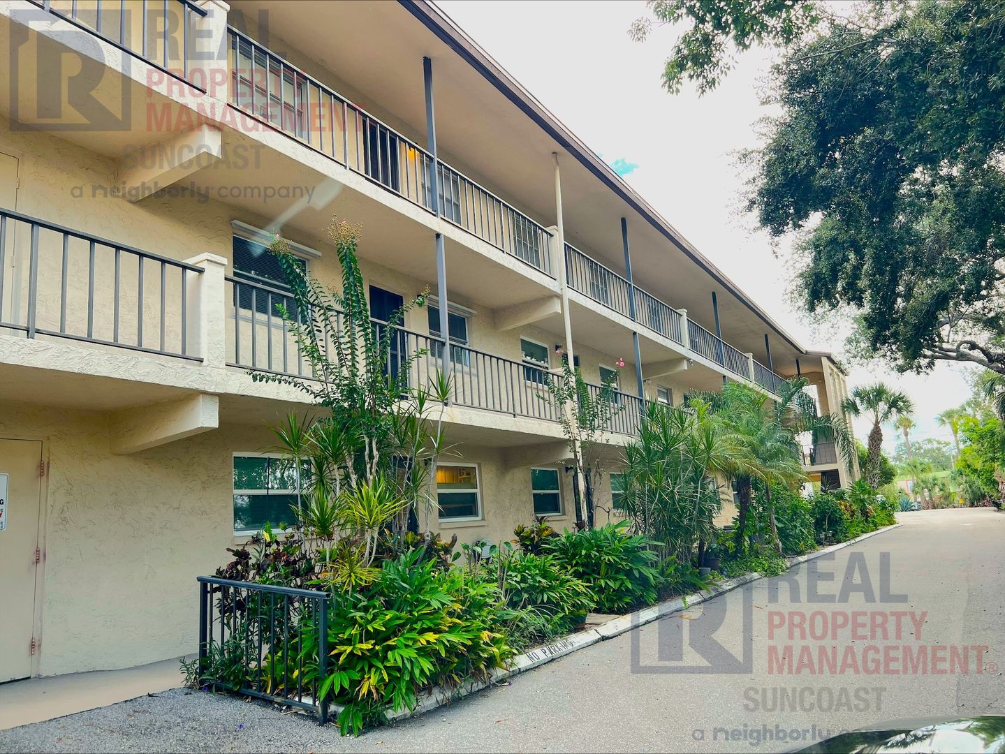 Sarasota House: 2280 Stickney Point Road, Sarasota, FL,