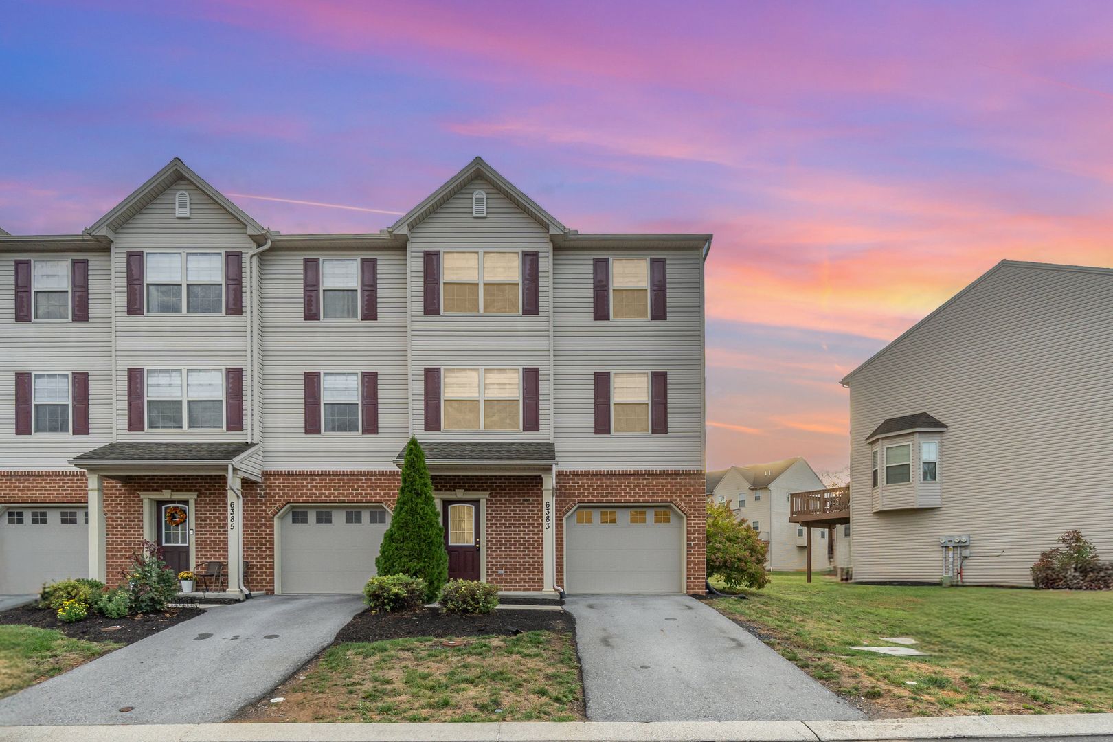 Mechanicsburg House: 6383 Creekbend Dr