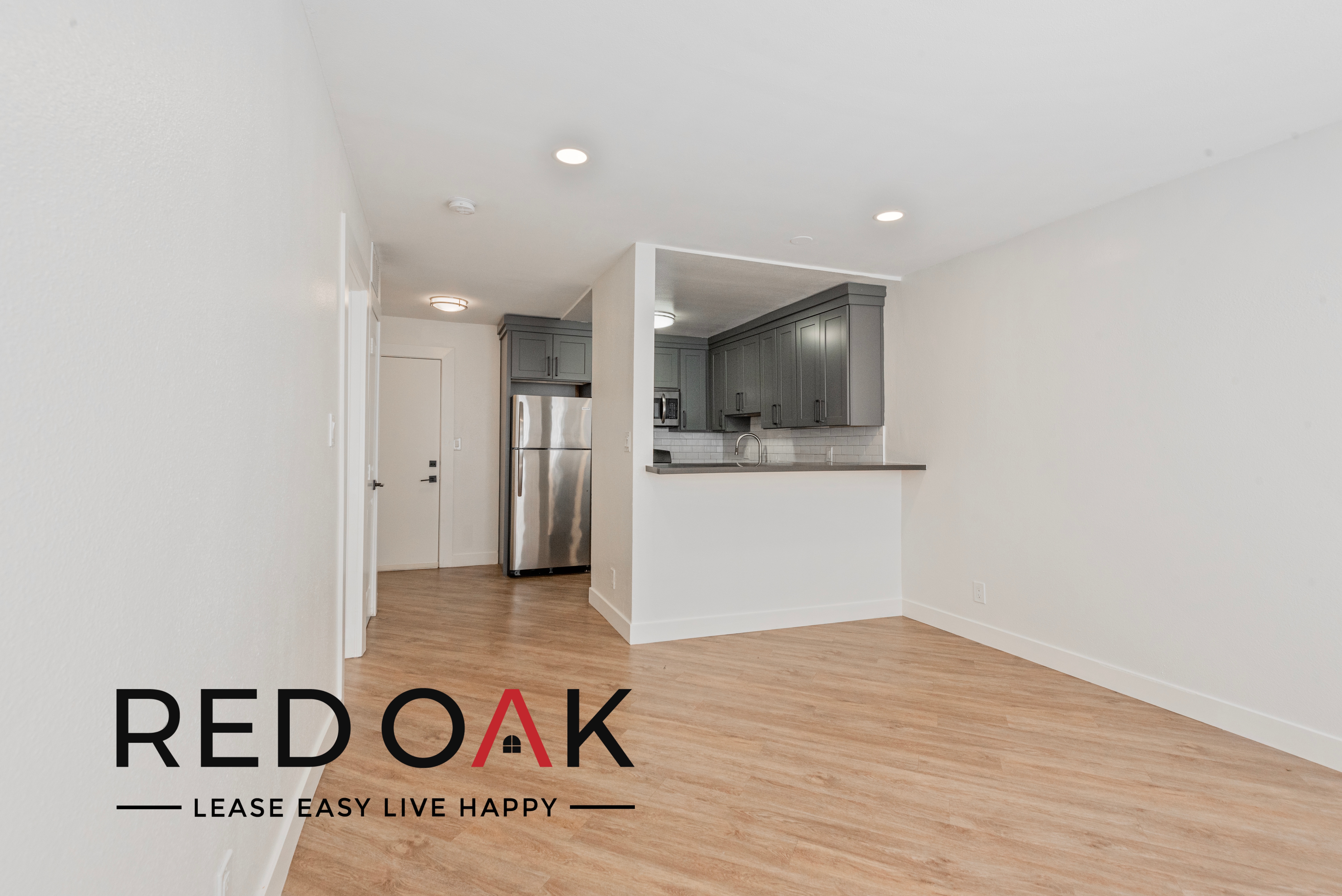 Los Angeles Condo: 310 S Kenmore