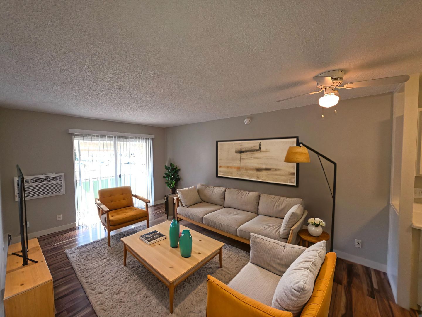 Colorado Springs Apartment: 215