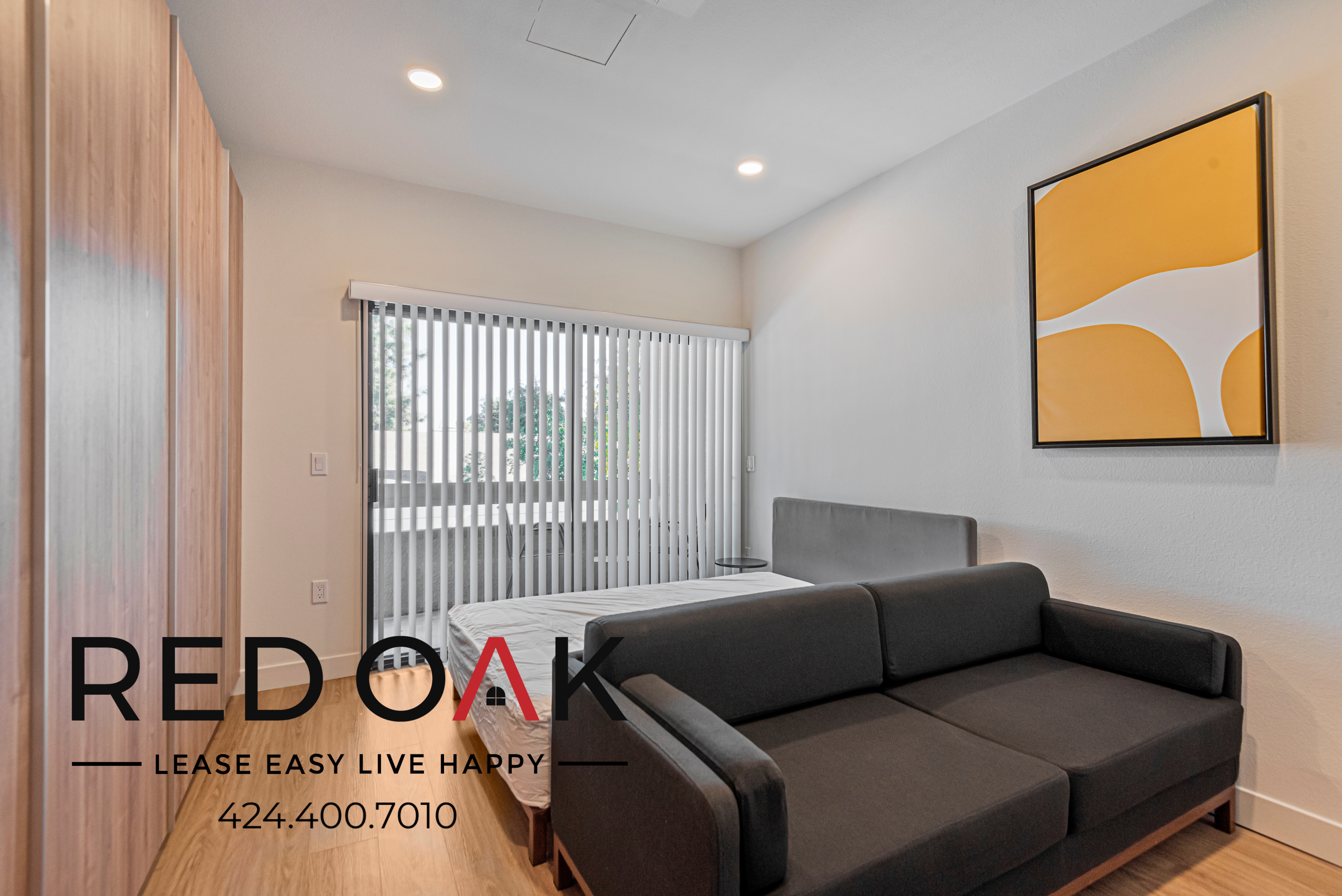 Canoga Park Condo: 7810 Topanga Canyon Blvd