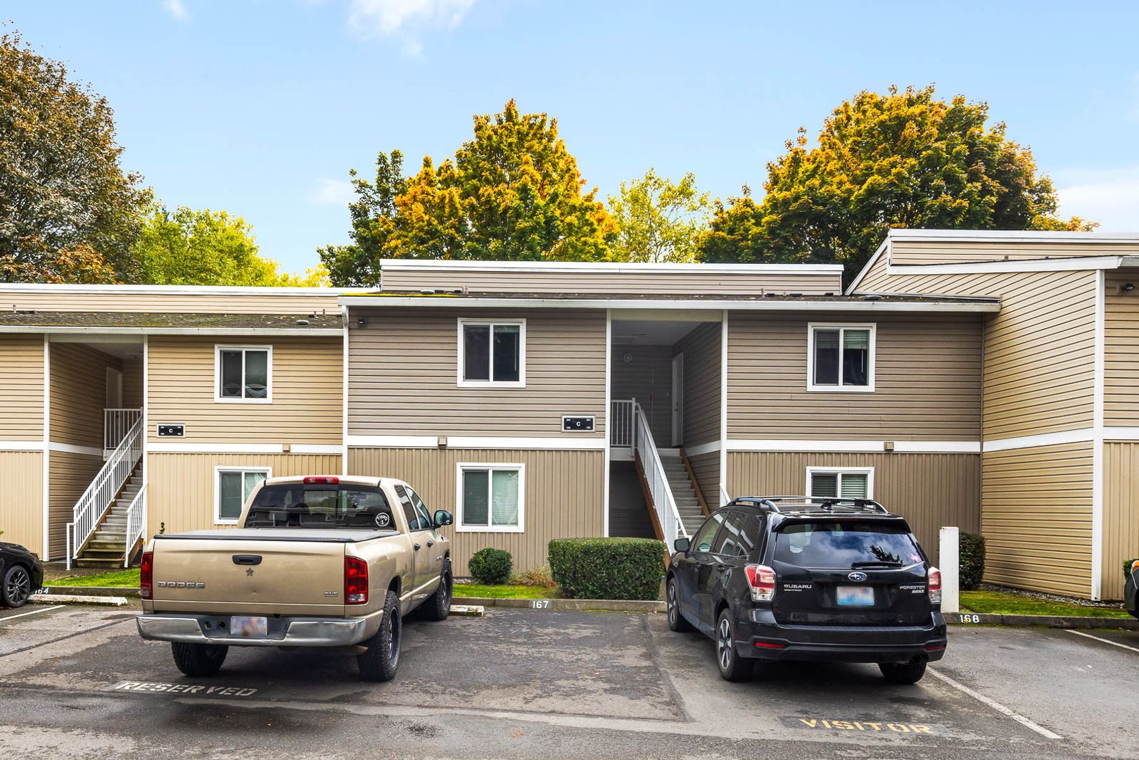 Kirkland Condo: 12513 NE 130th Way