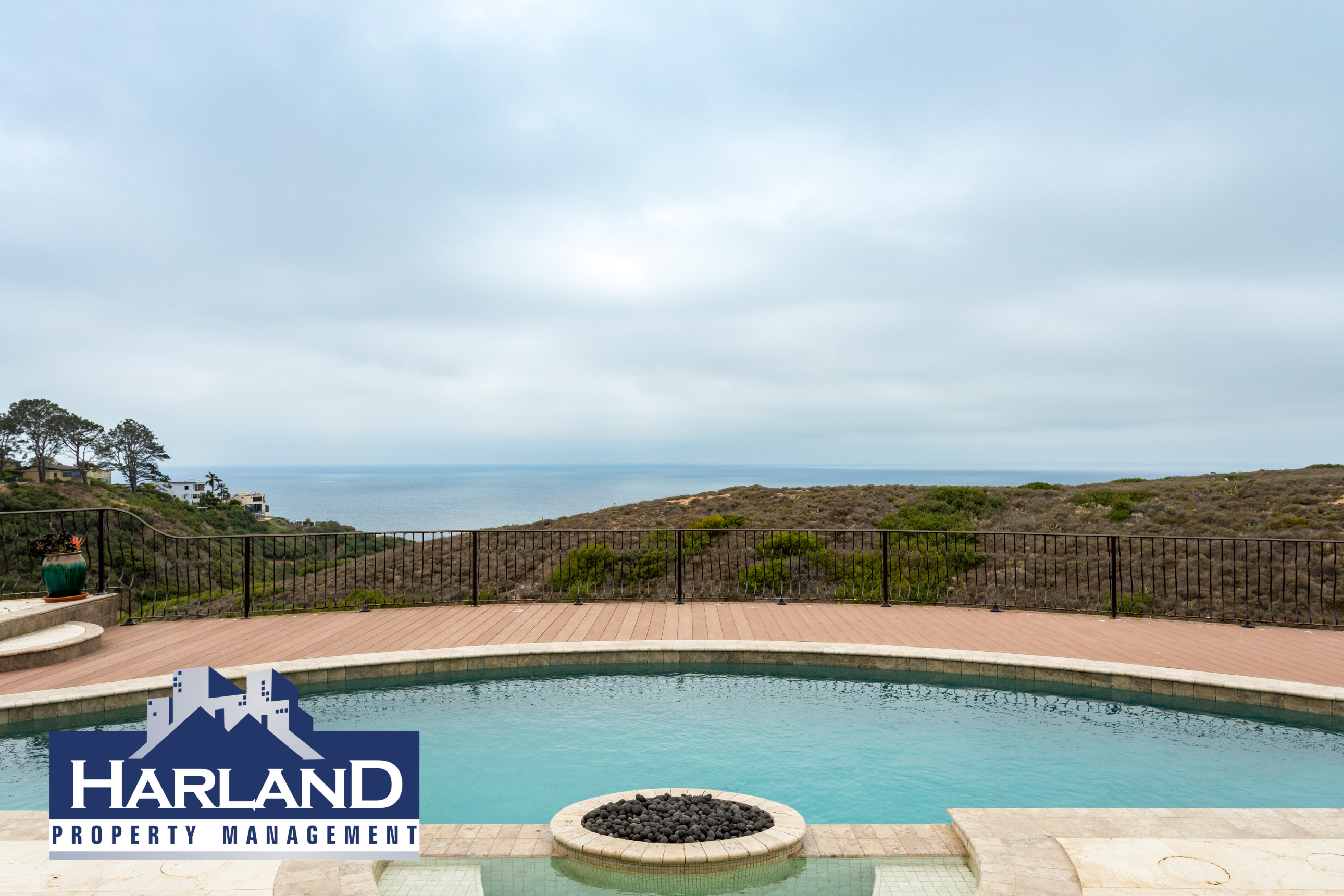 La Jolla House: 2610 Inyaha Ln