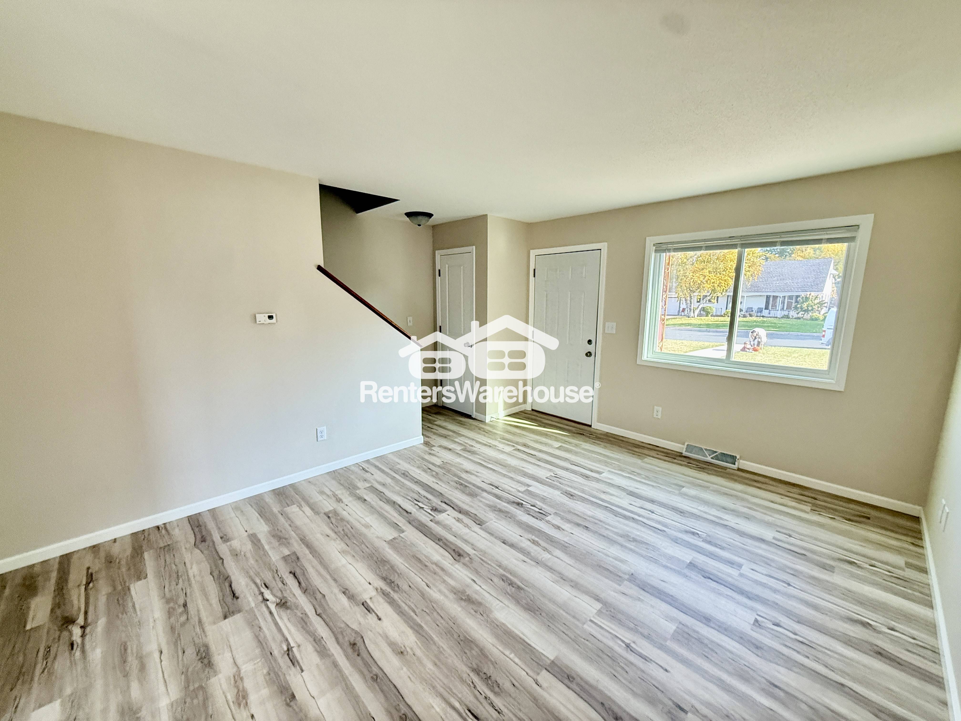 Shakopee Condo: 730 Pierce St S