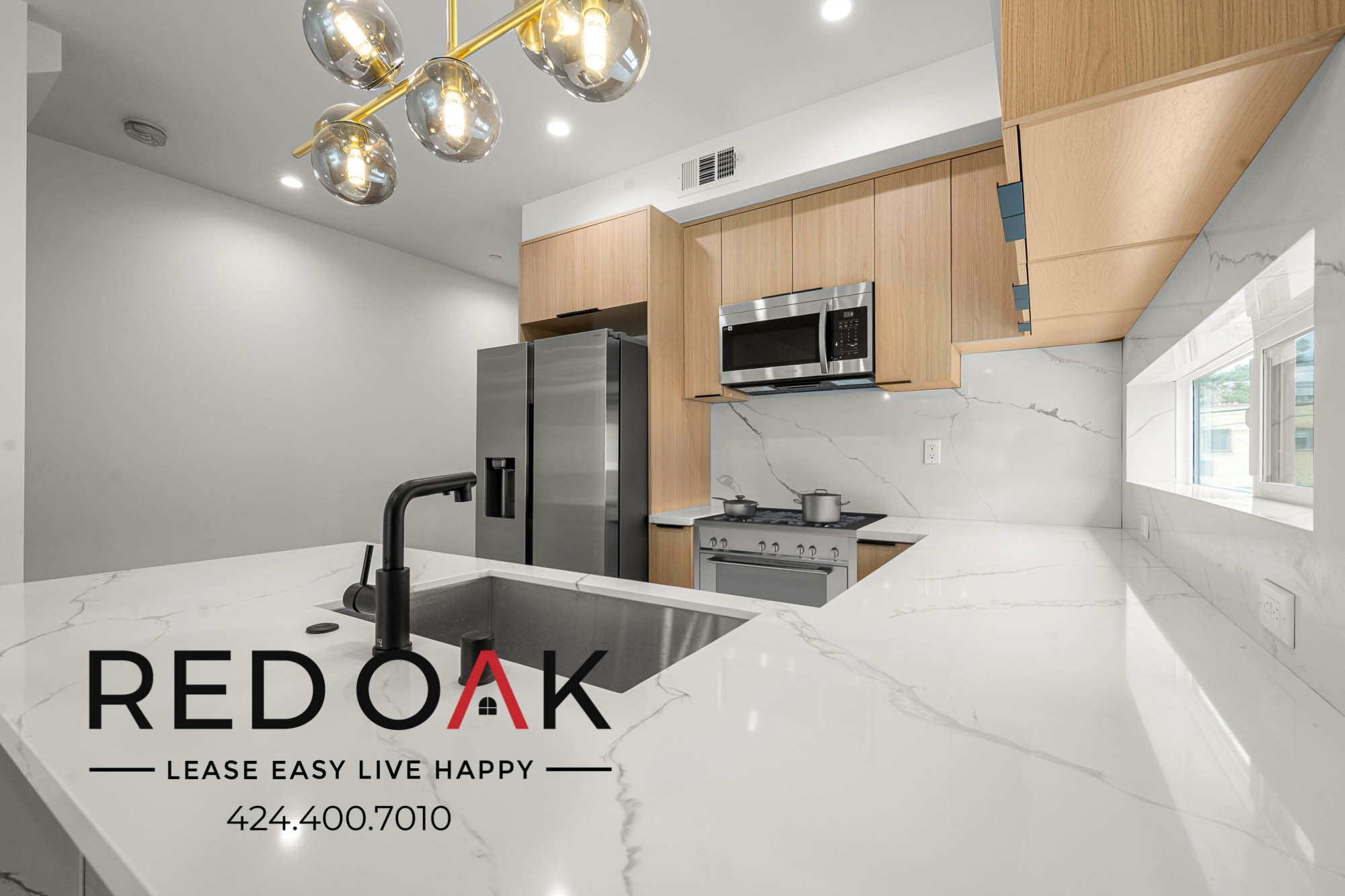 Los Angeles Condo: 2001 N Vista Del Mar Ave