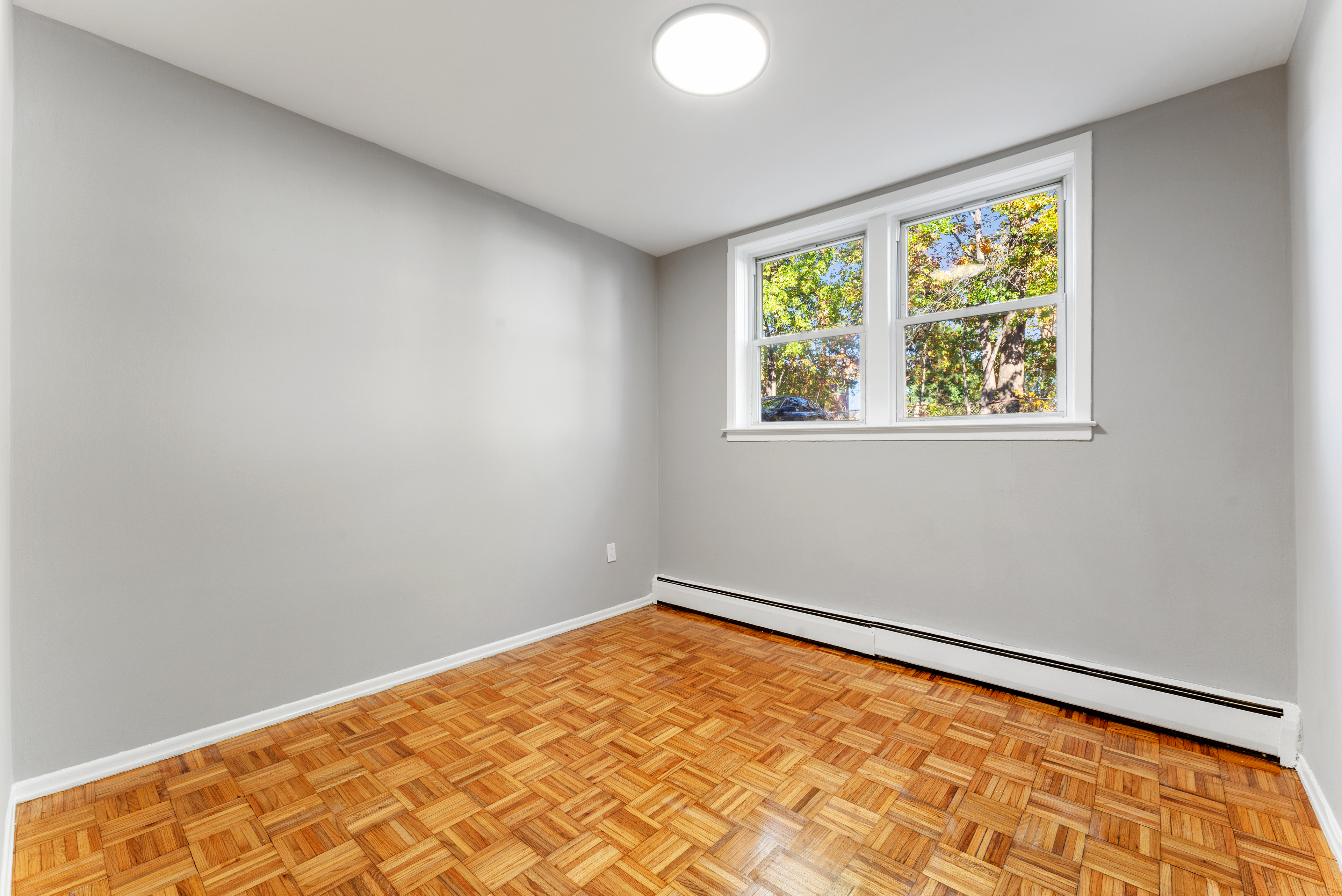 Elizabeth Condo: 849 Jersey ave