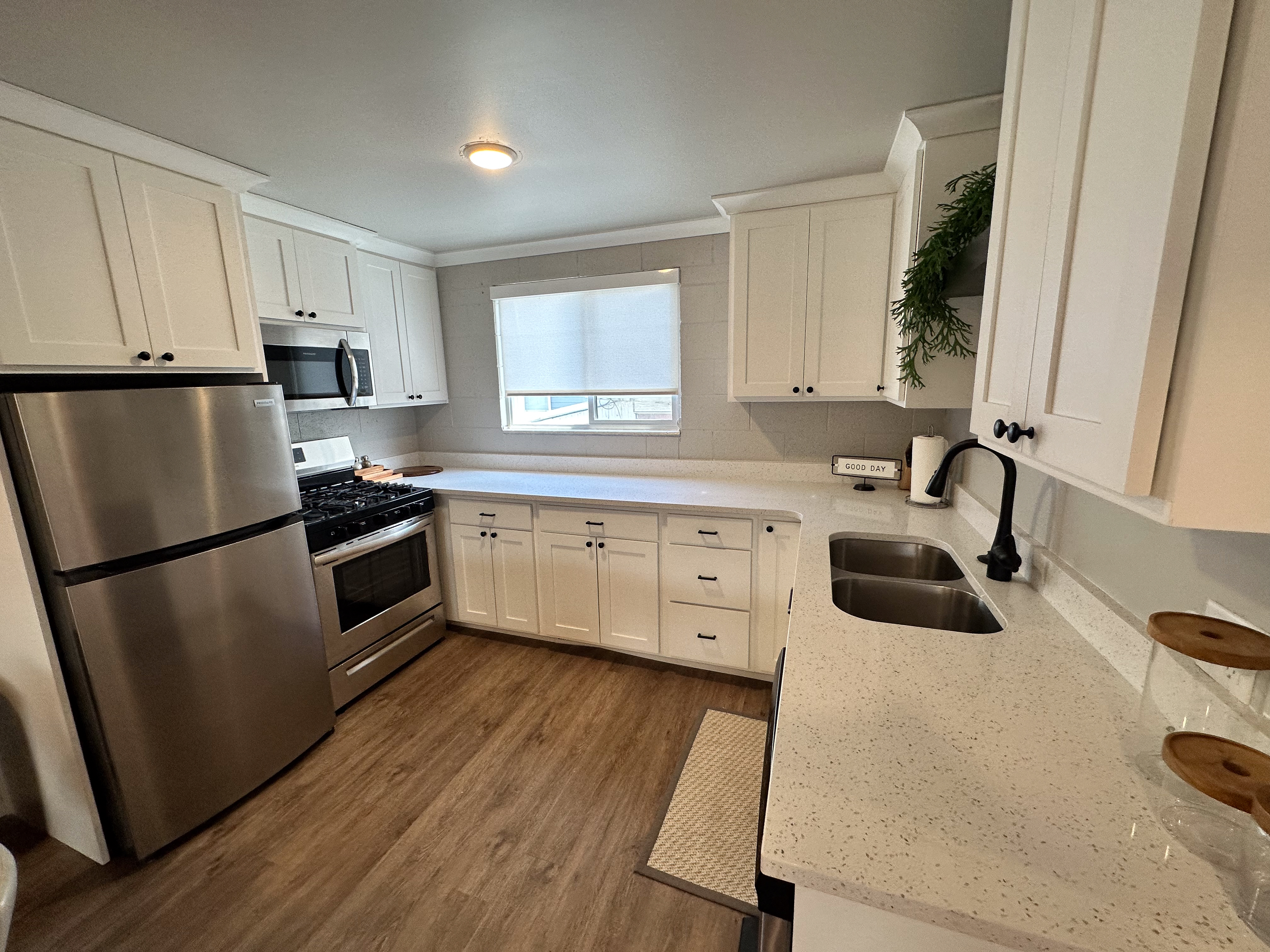 Salt Lake City Apartment: 369 s 1000 e