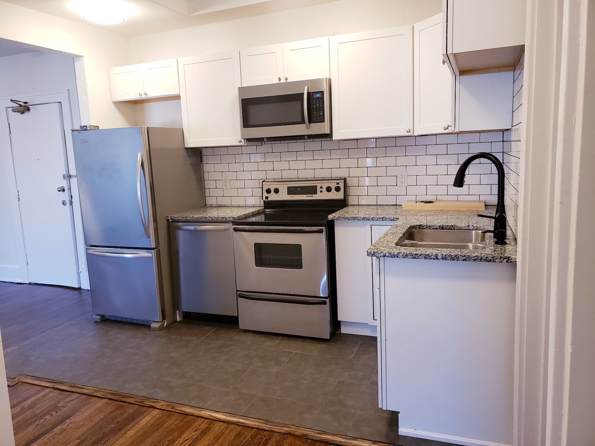 Windsor Condo: 1469 Ottawa St