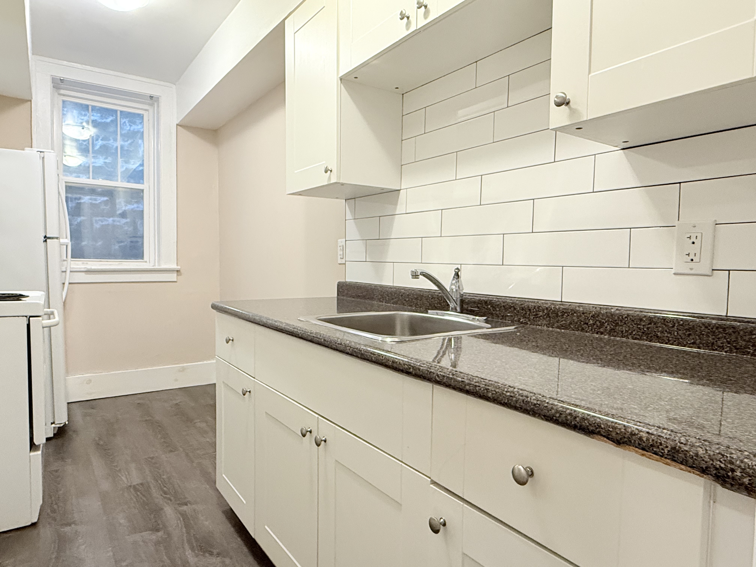 Windsor Condo: 524 Pitt St W