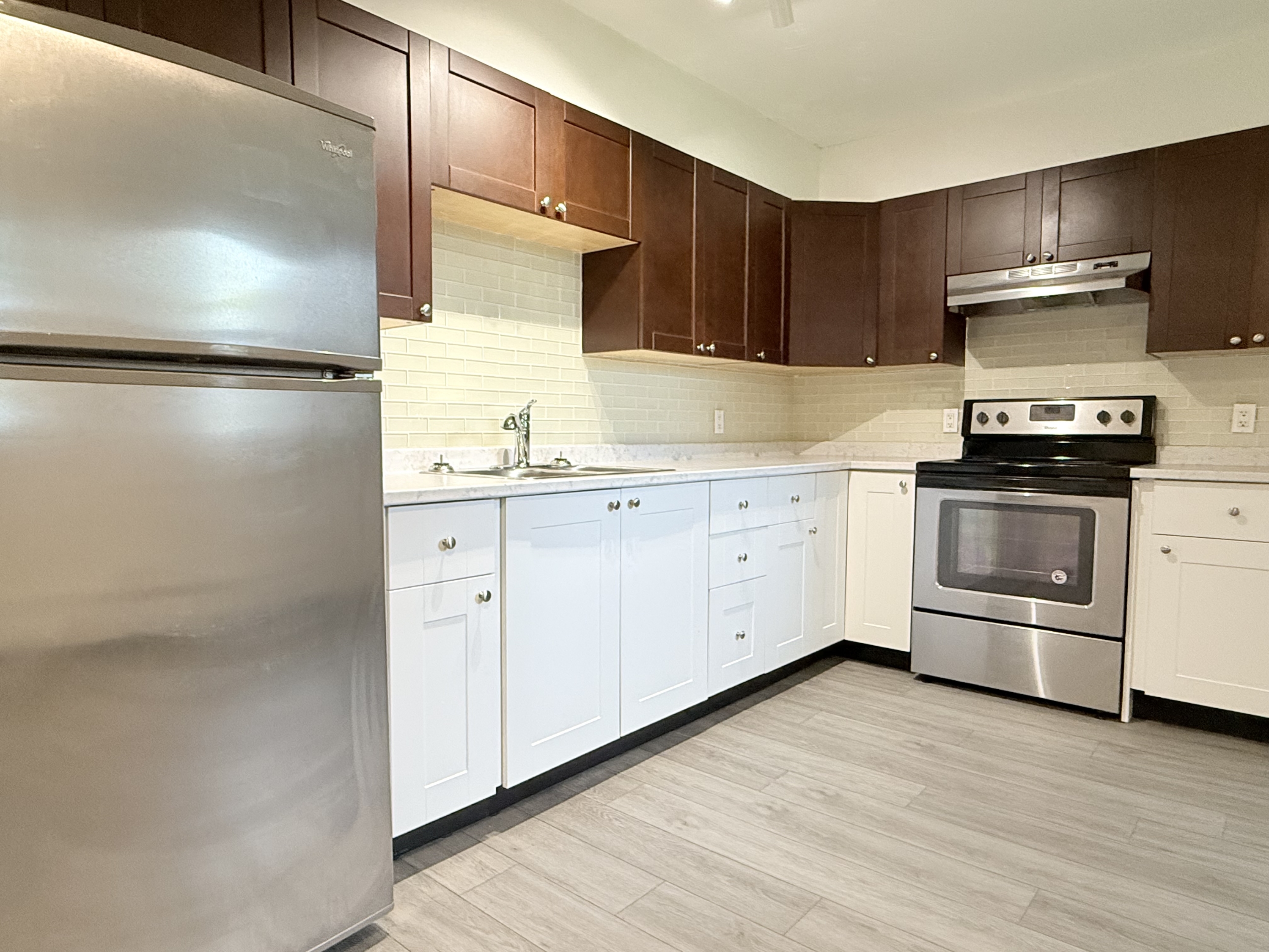 St. Catharines Condo: 20 Bradmon Dr