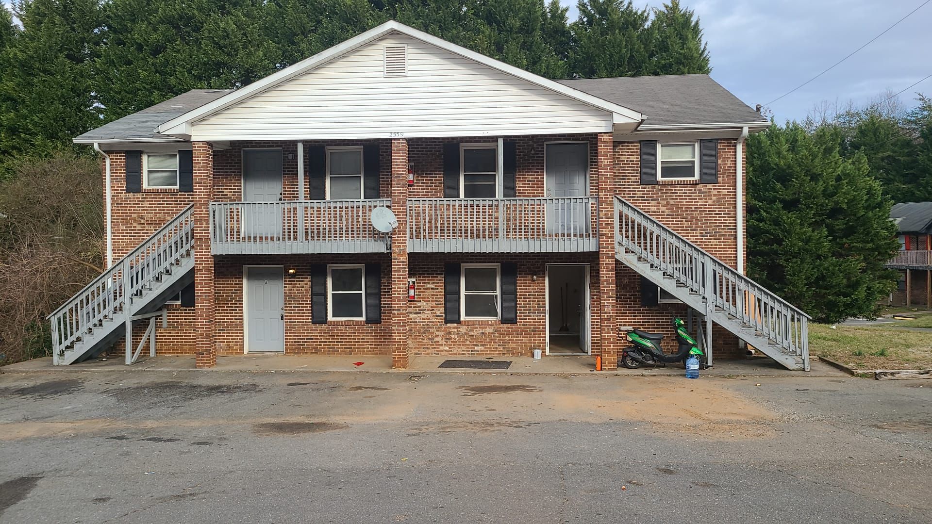 Winston-Salem Condo: 2559 Green Oaks Ct