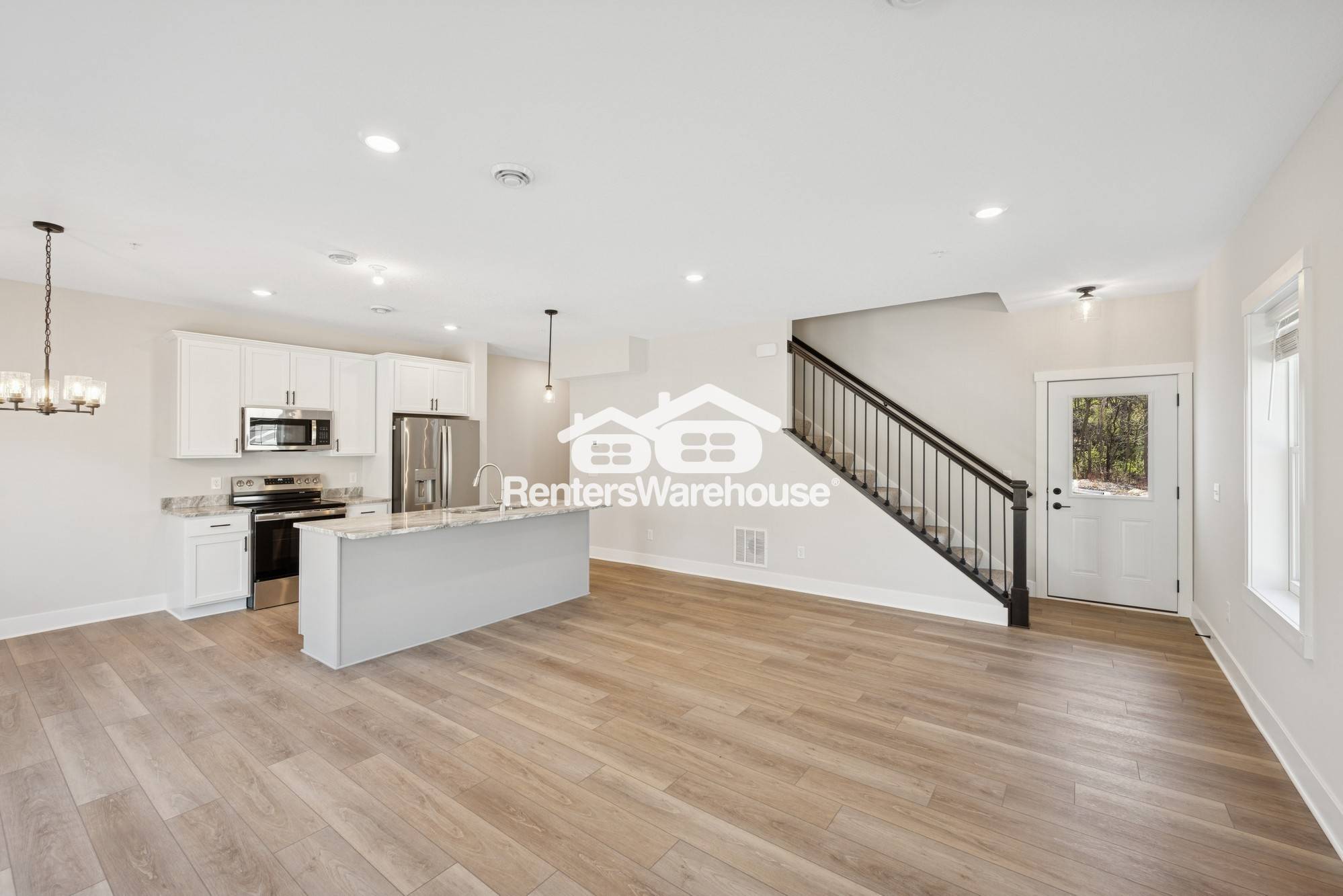 Crystal Townhome: 3415 Douglas Dr N