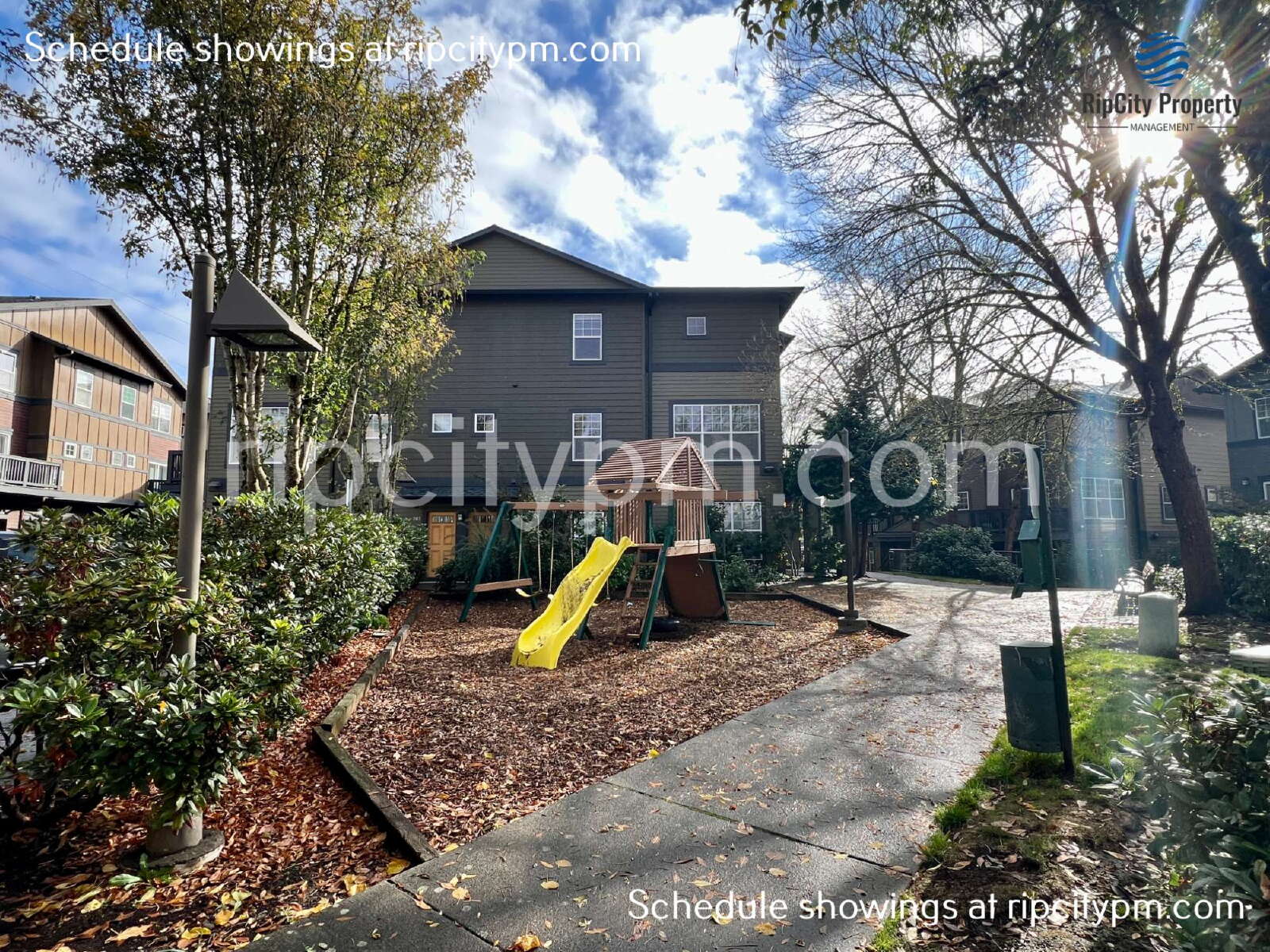 Beaverton Condo: 1090 Southwest 170th Avenue