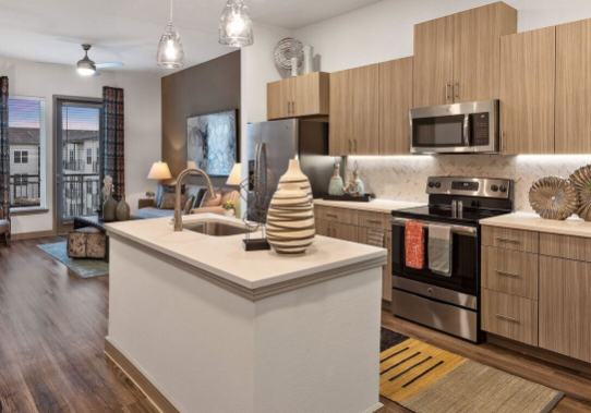 The Woodlands Condo: 52 Scarlet Woods Ct