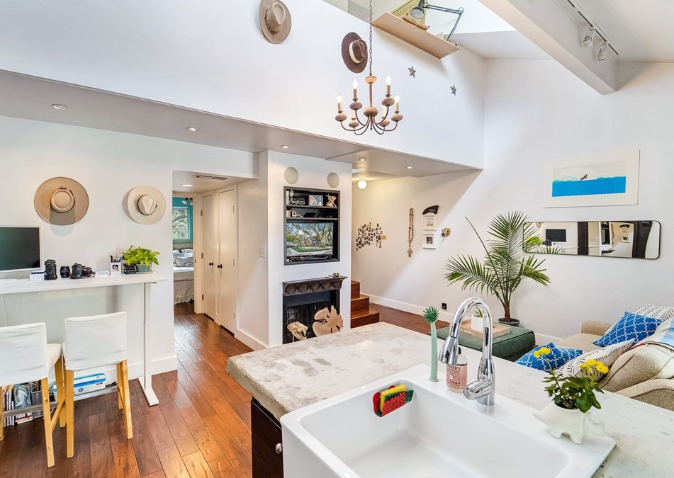 Austin Condo: 3018 S 1st St