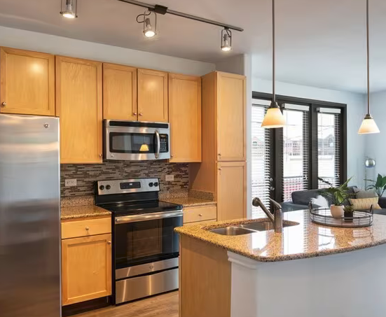 Austin Condo: 300 W 3rd St