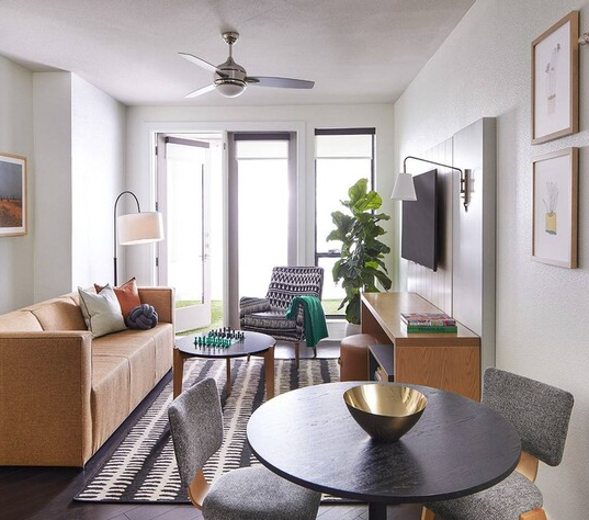 Austin Condo: 1610 E 6th St