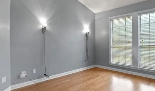 Addison Condo: 4067 Beltway