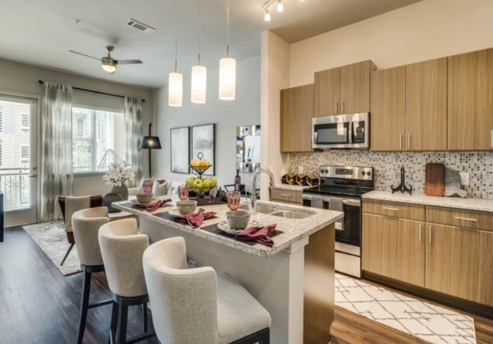 Austin Condo: 800 Brazos St