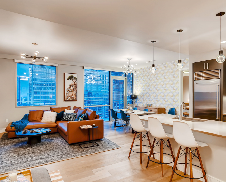 Austin Condo: 222 West Ave