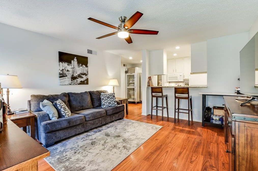 Dallas Condo: 1810 N Garrett