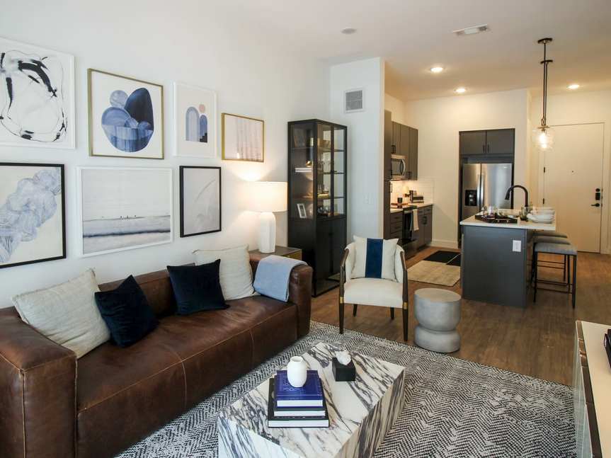 Dallas Condo: 101 Julian St