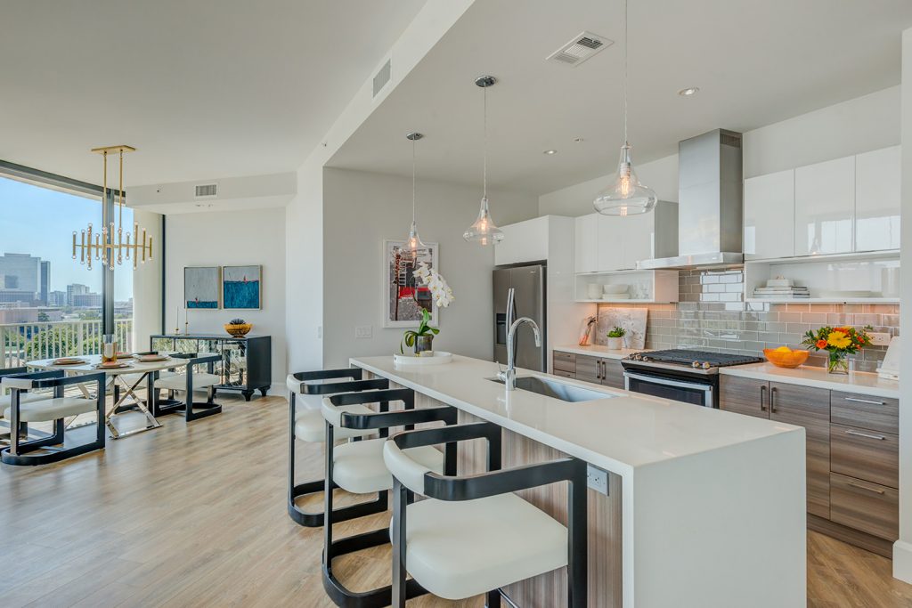 Dallas Condo: 1918 Olive St