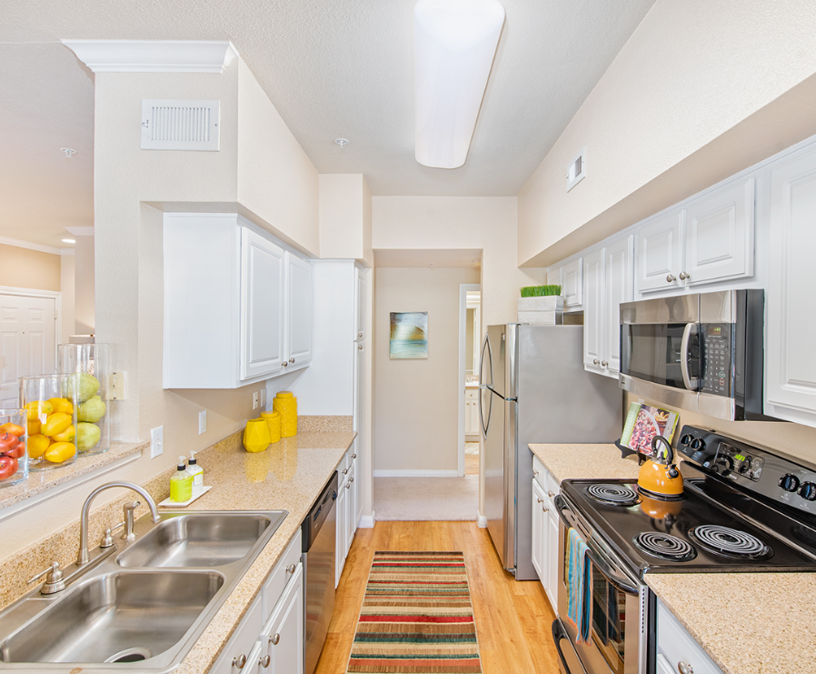 Houston Condo: 15350 Park Row