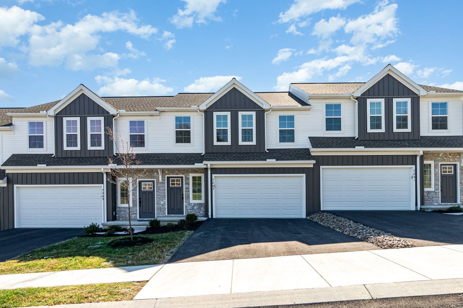 Harrisburg House: 7843 Briarwood Dr