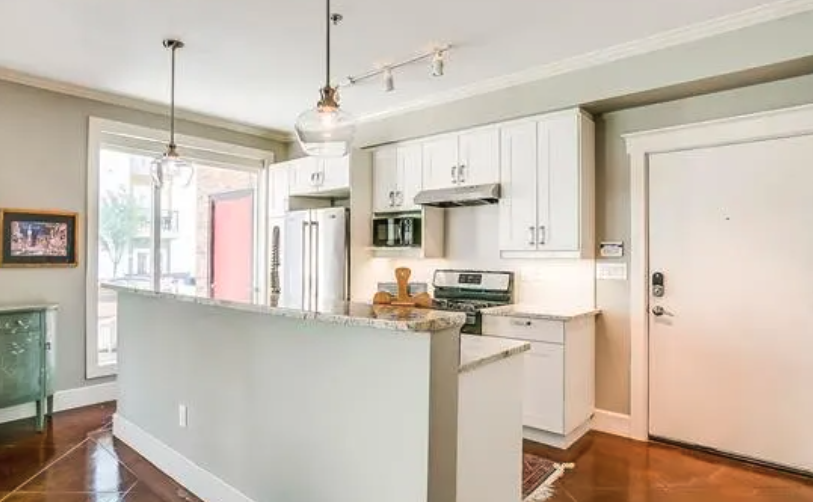 Fort Worth Condo: 1324 May Street