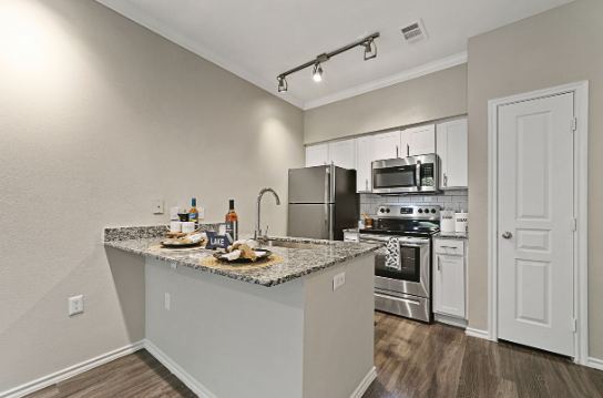 Dallas Condo: 9225 Garland Dr