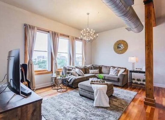 Dallas Condo: 2502 Live Oak