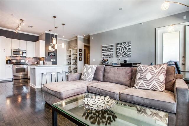 Dallas Condo: 2950 McKinney Ave