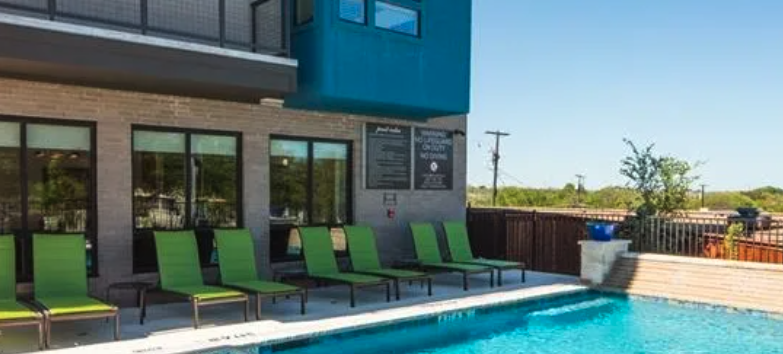 Dallas Condo: 2115 Tucker St