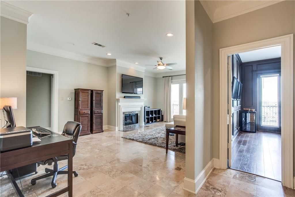 Dallas Condo: 2848 Woodside