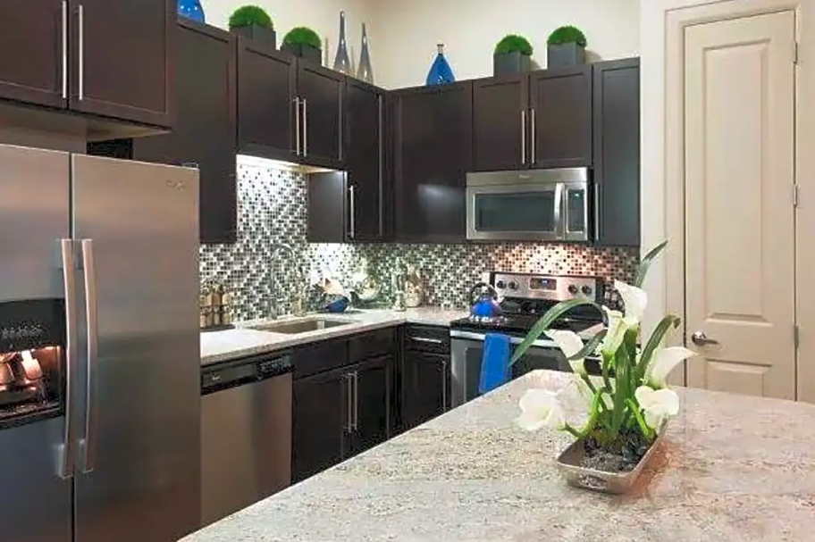 Plano Condo: 800 E. 15th