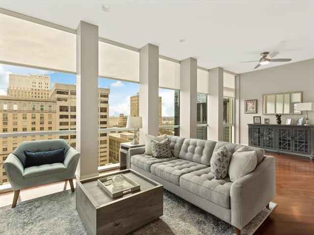 Fort Worth Condo: 500 Throckmornton