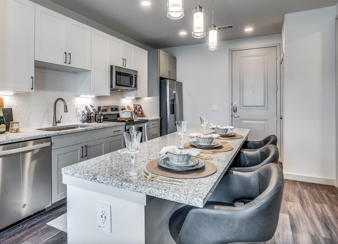 Grand Prairie Condo: 7201 Lake Ridge Pkwy