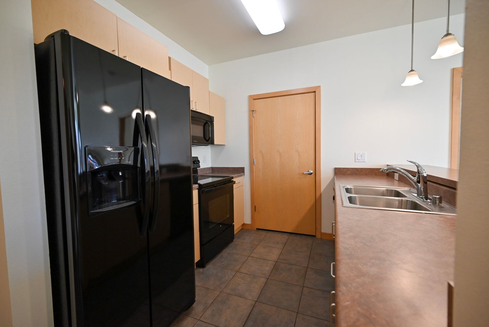 Sun Prairie Apartment: 188 Cannery Pl