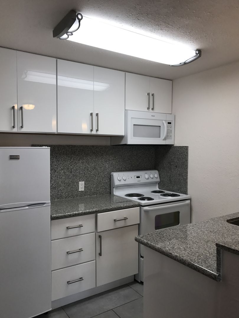 Berkeley Condo: 2240 Blake St.