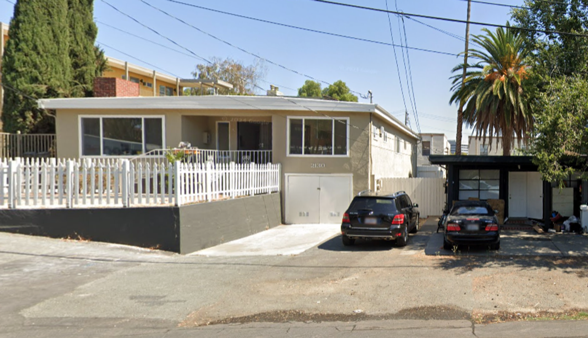 Concord Apartment: 2120 California St